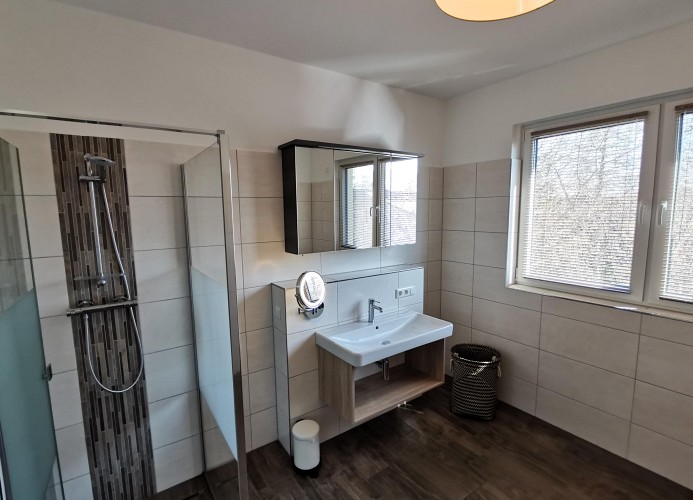 Bad Dusche/WC im 1.OG